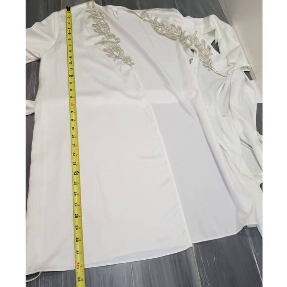 Flora by Flora Nikrooz Satin Ivory Stella Wrap Robe Lace Trim Small Medium - Picture 10 of 10